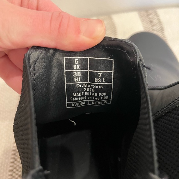 Dr. Martens 2976 Chelsea Boot - Women's,size 7 US , 5 UK , 38 - Picture 9 of 16